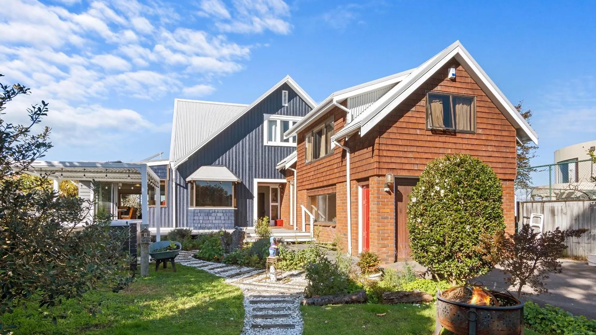The Sustainable House - Tauranga Holiday Home